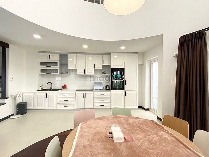 Hình ảnh Cho Thuê Biệt Thự Thảo Điền Q.2 sử dụng 500m2 Nội thất cao cấp 65Triệu