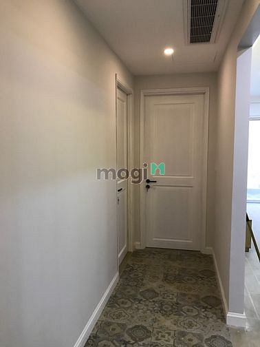Hình ảnh Sunrise city 2pn2wc view hồ bơi giá chỉ 3.75 tỷ