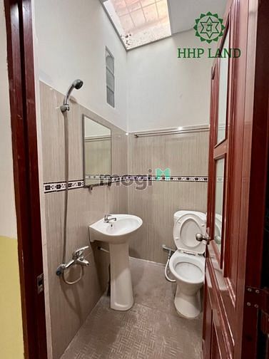 Hình ảnh Cho thuê căn nhà KDC Tân Phong gần full nội thất