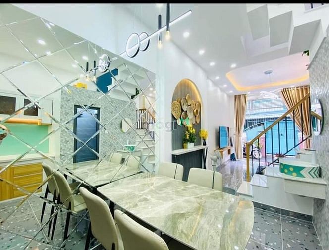 Hình ảnh 🔥🔥🔥VỠ NỢ BÁN nhà q6,50m2,2pn,2wc, 2.4 tỷ, SHR