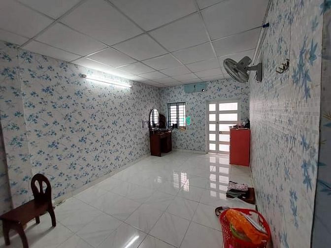 Hình ảnh Nhỉnh 2 tỷ có nhà 2PN kế bên Khu đô thị Vạn Phúc 60m2 DTSD