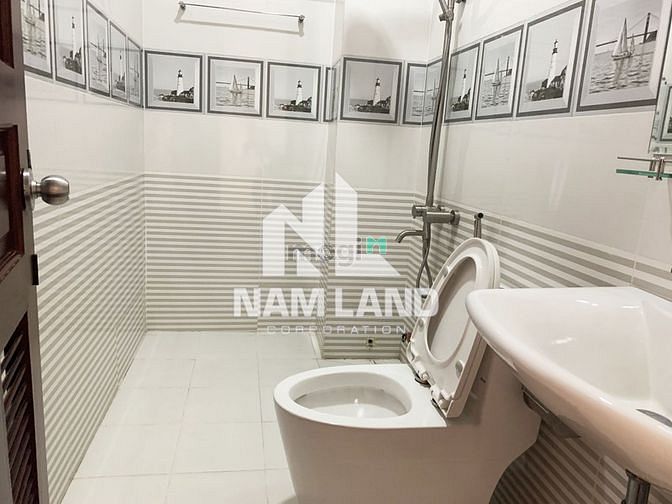Hình ảnh Cho thuê nhà mặt tiền đường Bùi Tá Hán, Quận 2