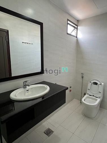 Hình ảnh Căn Hộ 1PN Bancony ngay Chợ, nhà thờ Tân Định, Thang máy Full nội thất