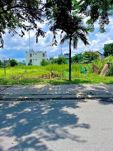 Hình ảnh Bán gấp lô đất đường Hùng Vương phường 9 Quận 5 giá 1,8 tỷ. Sổ riêng