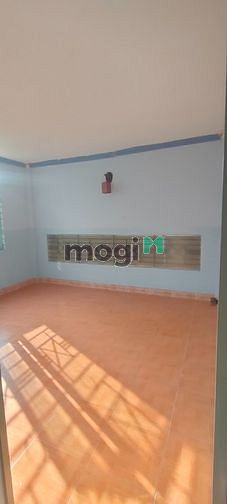 Hình ảnh Cho thuê lầu 1 giá rẻ ở quận 12