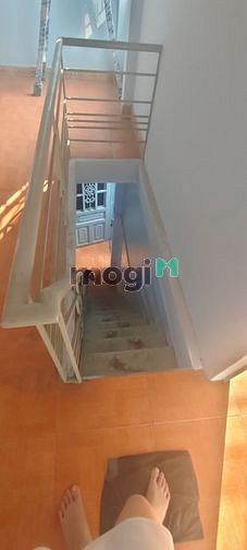 Hình ảnh Cho thuê lầu 1 giá rẻ ở quận 12