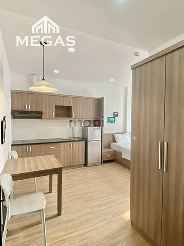 Hình ảnh Mb6623 nạp rút nhanh chóng gần chợ Tân Định Quận 1 - mặt tiền đường Tân Định- có thang máy