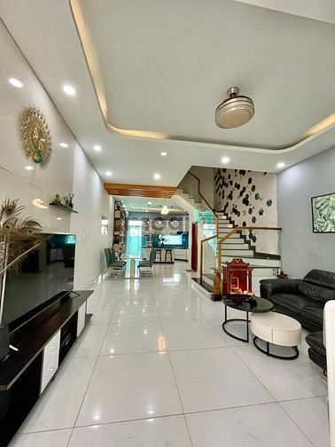 Hình ảnh Cho thuê nhà nguyên căn ở Phú Hữu, Quận 9