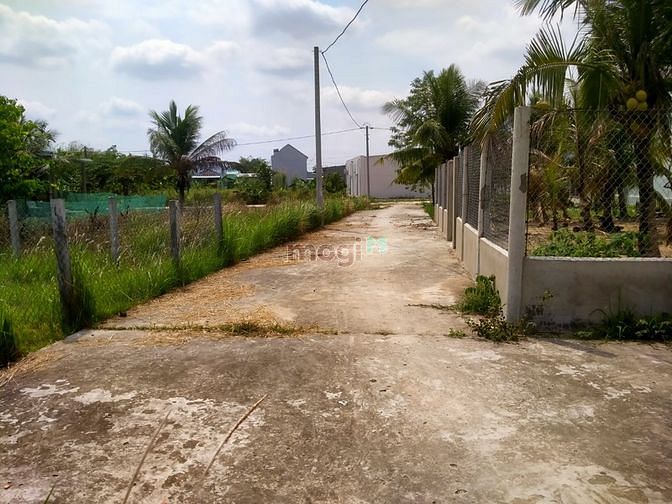 Hình ảnh Tôi cần bán đất thổ 5x22 lộ ô tô, sổ hồng riêng