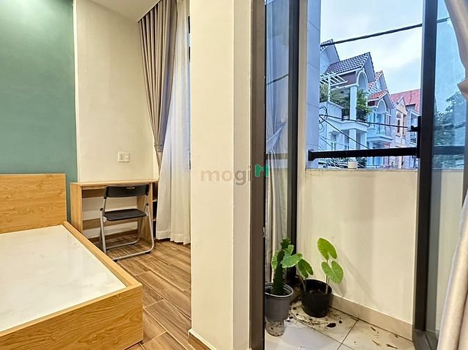 Hình ảnh Mb6623 nạp rút nhanh chóng dịch vụ FULL nội thất, ngay Sân Bay