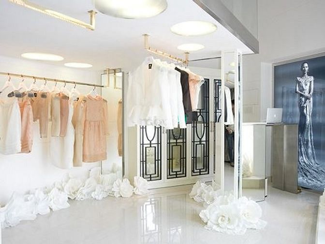 Hình ảnh Chấn Động Siêu Vị trí Góc 2 Mặt TIền Lê Thánh Tôn & Pasteur, Quận 1