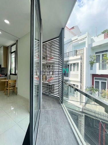 Hình ảnh Mb6623 nạp rút nhanh chóng studio FULL nội thất, có ban công siêu thoáng mát, gần Sân bay