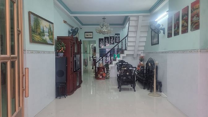 Hình ảnh Cho thuê nhà đường C1 , P13, Q Tân Bình,1 trệt 2 lầu,4 PN