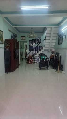Hình ảnh Cho thuê nhà đường C1 , P13, Q Tân Bình,1 trệt 2 lầu,4 PN