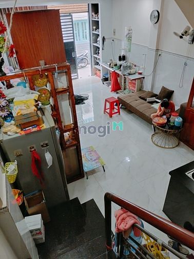 Hình ảnh Gấp nhà Lạc Long Quân Tân Bình 40m2, 3PN nhỉnh 3 tỷ.