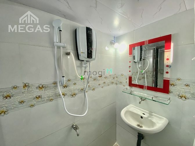 Hình ảnh Căn Hộ Cho Thuê Tân Bình Gần Sân Bay Ngay Đường Bạch Đằng