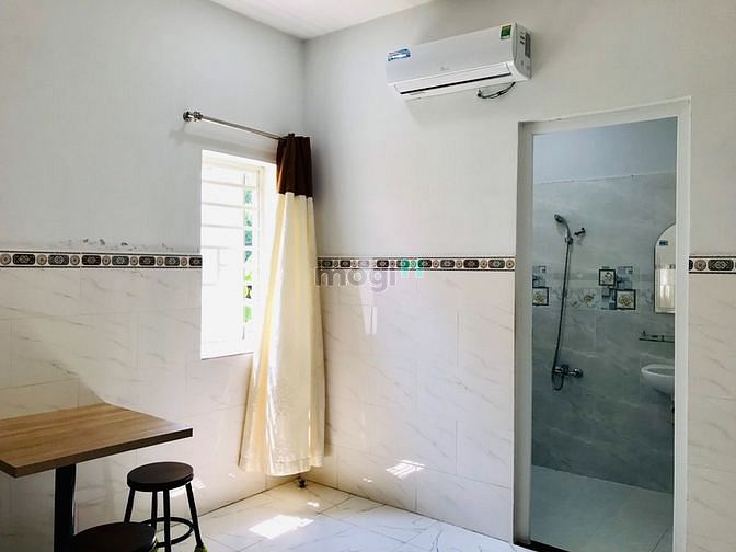 Hình ảnh Cho thuê phòng trọ cao cấp Q9 , có máy lạnh.