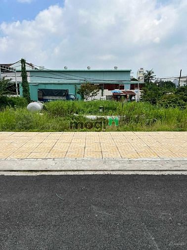 Hình ảnh Đất đường Vườn Lài, An Phú Đông, Quận 12. Lô 75m2 sổ hồng riêng