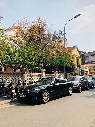 Hình ảnh Cho thuê biệt thự pháp cổ mặt phố Ngô Văn Sở