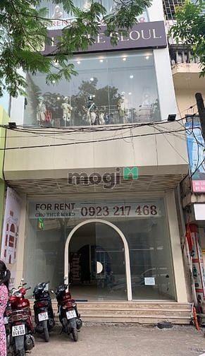 Hình ảnh Cho thuê nhà mặt phố LÁNG HẠ - 110m2 - MT 5m