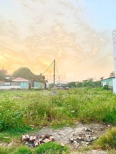 Hình ảnh Vợ chồng li dị cần bán gấp lô đất 100m2 1.4tỷ ngay khu dân cư Vĩnh Lộc