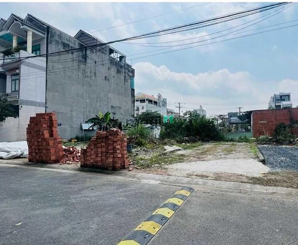 Hình ảnh Cần bán lô đất nền khu dân cư Phú thịnh. Sổ Hồng riêng, ful