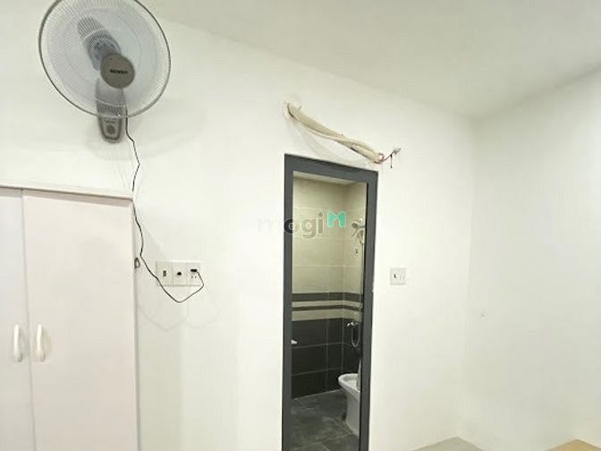 Hình ảnh CHDV Quang Trung- full nội thất- kệ bếp- cửa vân tay- kệ bếp