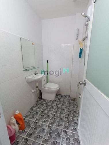 Hình ảnh Cần cho thuê nhà hẻm ô tô 2 mặt tiền