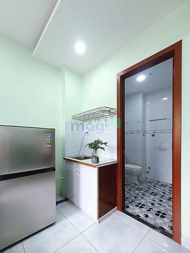 Hình ảnh CHDV tại XVNT, Full nội thất, bancol, cửa sổ, thang máy, hầm xe rộng