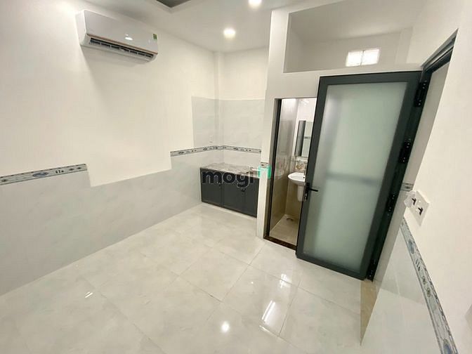 Hình ảnh CHDV Full nội thất đường Nguyễn Văn Đậu- Giờ giấc thoải mái- Thang máy