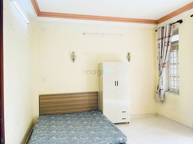 Hình ảnh CHDV P.4 Tân Bình 30m2 có ban công chỉ 5 triệu.