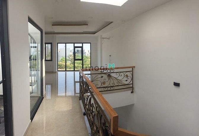 Hình ảnh Cho Thuê Nhà Liền Kề Làm Văn Phòng