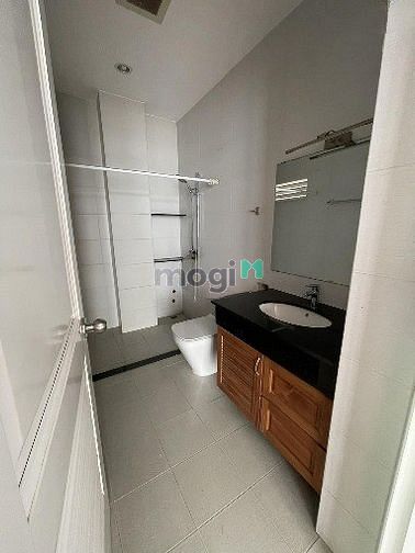 Hình ảnh Cho Thuê Biệt Thự Nam Thông, Phú Mỹ Hưng Quận 7
