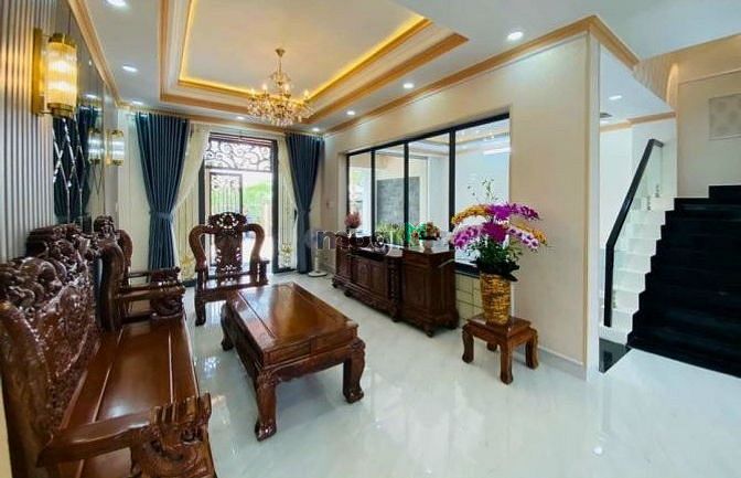 Hình ảnh 🔥🔥🔥SIẾT NỢ NHÀ q3,90m2,3pn,2wc, 2 tỷ850tr, SHR