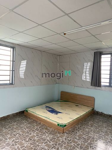 Hình ảnh CHDV cạnh Đh Văn Lang- Full nội thất- thang máy- giờ giấc tự so