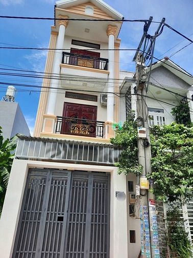 Hình ảnh Cho Thuê Nhà Full Nội Thất Cực Đẹp Quận 9