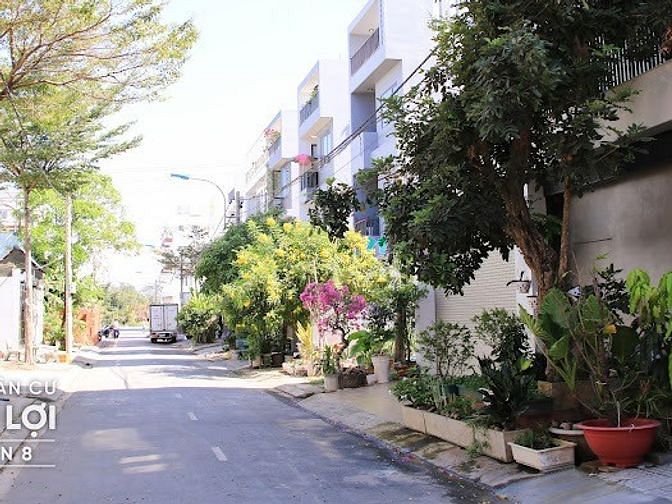 Hình ảnh Bán đất nền nhà phố có sổ sẵn Quận 8
