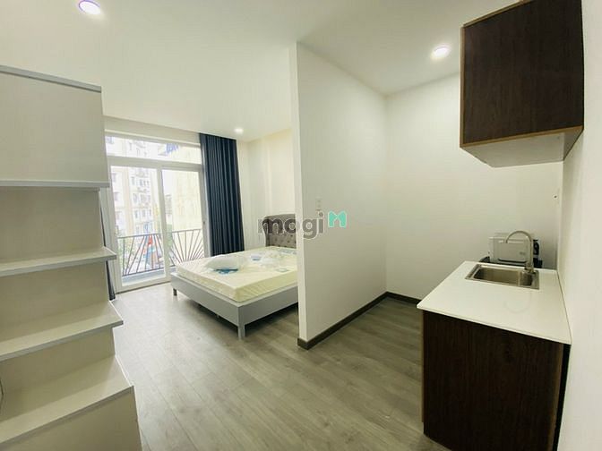 Hình ảnh Căn Hộ Vách Ngăn Có Ban Công Siêu Full NT Mới- Sát Khu Phan Xích Long