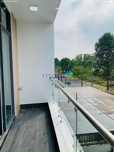 Hình ảnh Cho Thuê Biệt Thự Mới Hoàn Thiện Full Nội Thất Quận 9 Thủ Đức