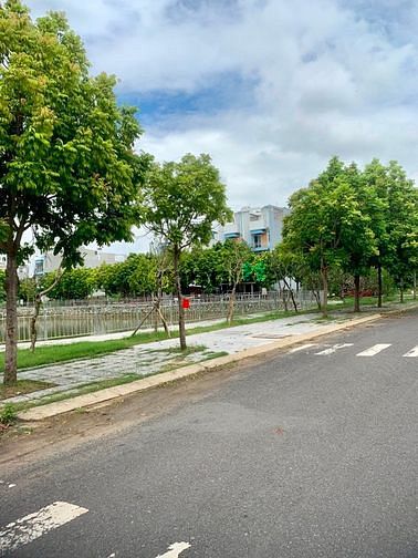 Hình ảnh Thanh lý lô đất mặt tiền Dương Đình Hội, Phước Long B, quận 9. Dt 80m2