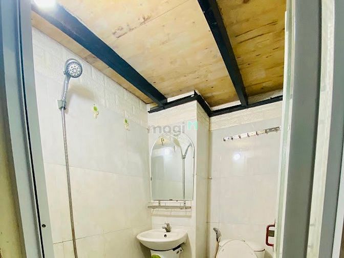 Hình ảnh Phòng Gác Không nội thất Có bếp wc riêng