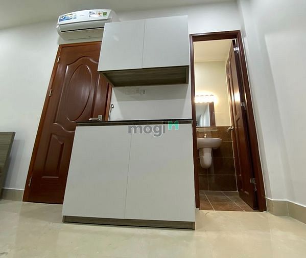 Hình ảnh Studio ban công thoáng mát Cao Thắng, nhà thang máy