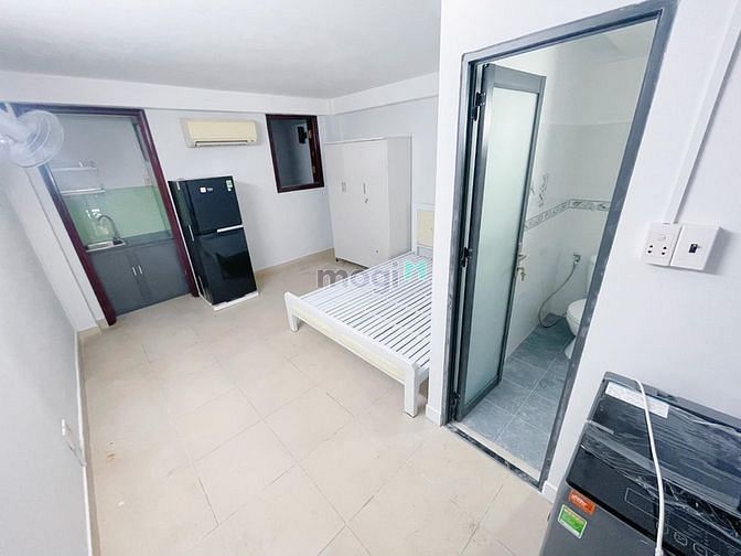Hình ảnh Trống Sẵn Studio Cửa Sổ - Máy Giặt Riêng - Đối Diện ĐH Bách Khoa