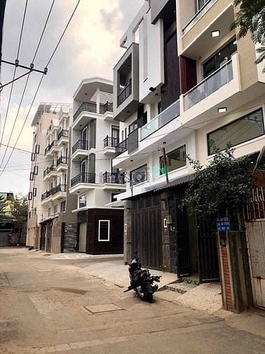 Hình ảnh Nhà HXT Dương Quảng Hàm (3 Lầu 5PN) Mới Đẹp P.5