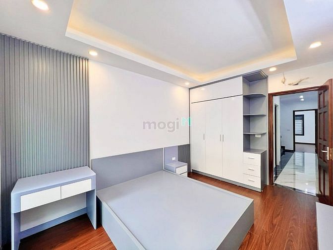 Hình ảnh Bán nhà xây mới Thái Thịnh, 52m2, 5 tầng, thang máy, 8.9 tỷ