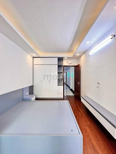 Hình ảnh Bán nhà xây mới Thái Thịnh, 52m2, 5 tầng, thang máy, 8.9 tỷ