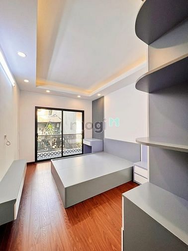 Hình ảnh Bán nhà xây mới Thái Thịnh, 52m2, 5 tầng, thang máy, 8.9 tỷ