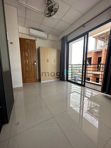 Hình ảnh chdv Ban Công siêu thoáng ngay ĐH IUH và Văn Lang cs3