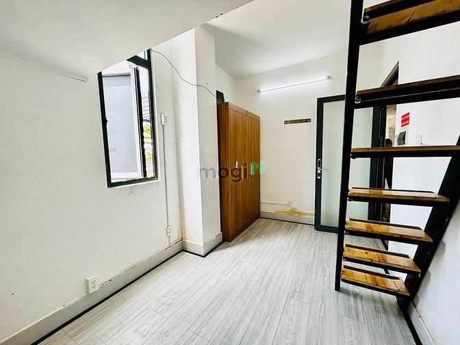 Hình ảnh ✨✨ Căn duplex cửa sổ trời🥰 ngoài ra còn có bancol cực rộng☘️☘️