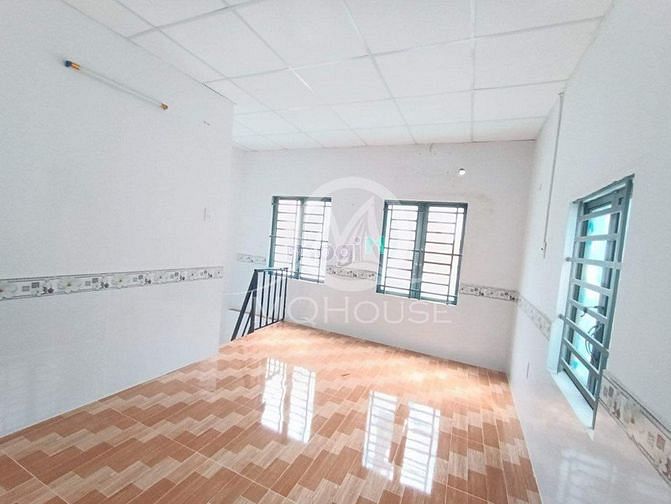 Hình ảnh Cho thuê phòng rộng 40m2 duplex ngay Tân Phú